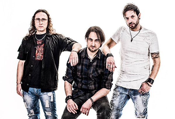 THE INSIDE: Esce in primavera l’album omonimo, piacevole ed evocativo con un sound ed un arrangiamento di alto livello !
