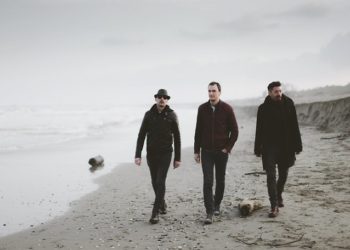 REVERSIBILE: Online il nuovo singolo e video “Troverai”, una canzone che nasce dalla necessità di analizzare il periodo storico in cui siamo incastrati.