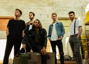 VINILE: Online il singolo d’esordio “Blade of Light” accompagnato dal video su Youtube