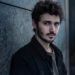 ANDREA VIGENTINI: Il cantautore e autore milanese, special guest delle date teatrali di Francesco Renga, in attesa dell’album di debutto, lancia il singolo “Un giorno semplice”