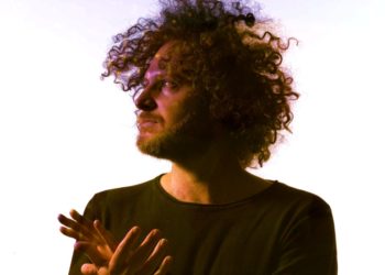 SIVERAL: E’ online “Dreamer” il nuovo video della rock band lombarda prodotta da Max Zanotti – musica e immagini si fondono alla perfezione, in un viaggio interstellare e psichedelico.