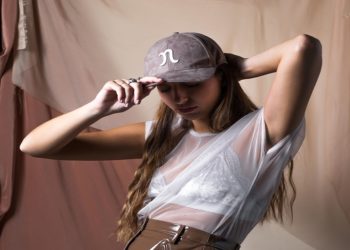 NUVOLA: Esce oggi in radio e in digital steaming “Ironico” , il nuovo singolo per un importante passo verso il primo lavoro discografico della giovane musicista romana