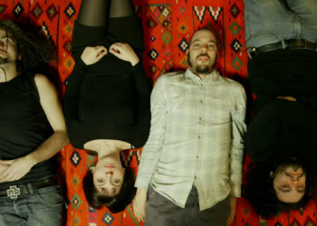 SLOW WAVE SLEEP: Fuori il nuovo album “Spiro nell’ecosistema” un disco di pop alternativo fluido, selvaggio, viscerale, registrato live in presa diretta senza l’utilizzo di sequenze né metronomo.