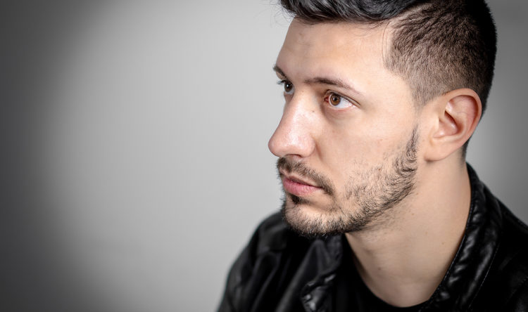 EMA: Fuori il videoclip del nuovo brano “ORGOGLIO”, una storia vissuta in prima persona dall’autore