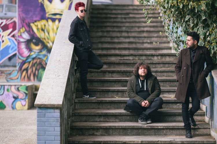 MYOWNMINE: Oggi esce il videoclip di “Shut the door”, primo singolo estratto dal nuovo album.
