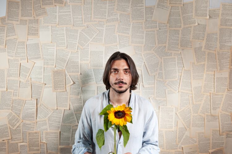 DEGÀ: “Bramarti” è l’amore indie tra Shakespeare e Dostoevskij