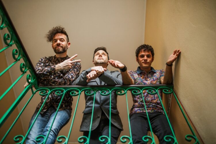 THE MONKEY WEATHER: Oggi esce “MATILDA” il video del nuovo singolo del trio Indie Rock che festeggia 10 anni di carriera