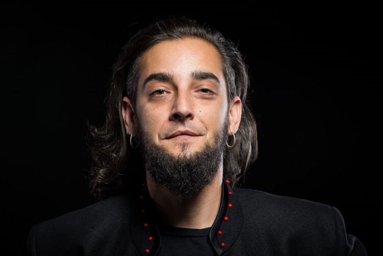 LUCIO LEONI: Esce oggi “DOVE SEI pt.2” il nuovo disco di inediti
