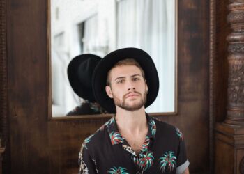 Intervista a DANIELE COLETTA: ” Quello che provo, che vivo e che sento, lo scrivo”.