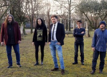 TWENTY FOUR HOURS: “Aiutòla” il nuovo singolo, cantato in italiano, per la prima volta in 36 anni.