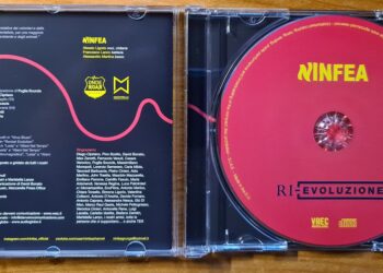 [Recensione] NINFEA con “Ri-evoluzione” un forte messaggio per il ritorno ad una vita più reale !