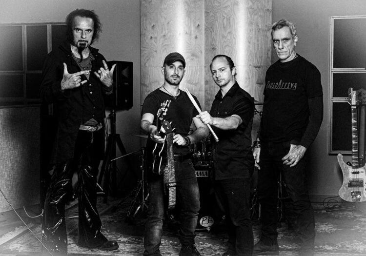 Fuori “Tu Sorriderai” brano noir dal finale aperto nuovo estratto dall’album “Resistencìa” dei RADIOATTIVA.