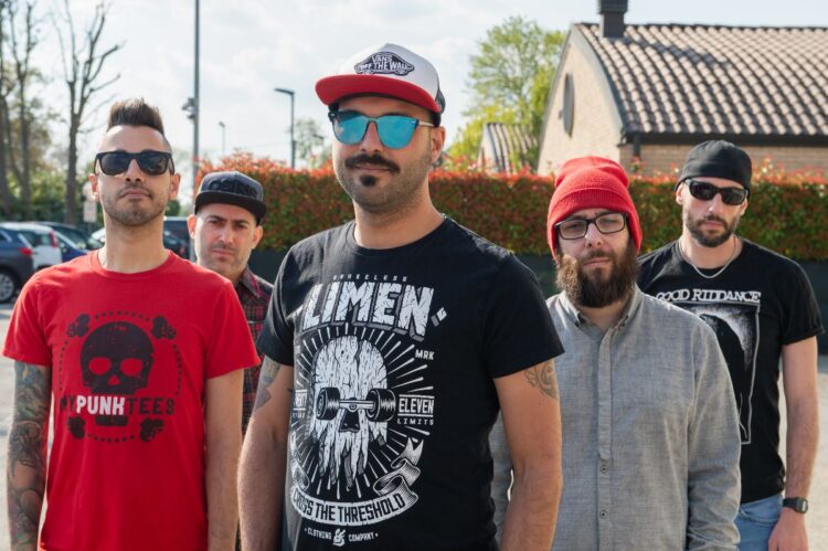 SMOKEY PUNCH: “Lucky ones” è un tributo a chi affronta le difficoltà a testa alta.