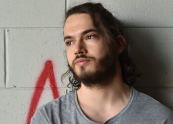 Fuori in radio il nuovo singolo di GIACOMO LURIDIAN: “IT’D BE LOVELY”, una ballad agrodolce.