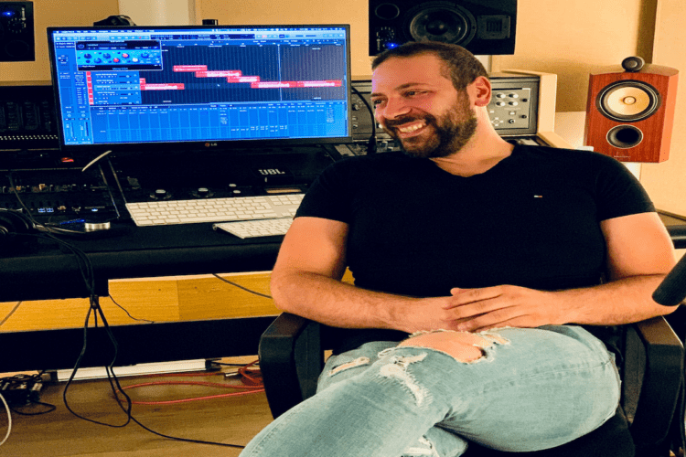 Intervista a DANIELE MARTONE: “Andata&Ritorno” l’amore al di là di tutto! Razza, politica, sesso.