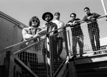 ALMARIVA: “FA FREDDO ANCHE AL MARE” il nuovo, riflessivo singolo della band veneta.