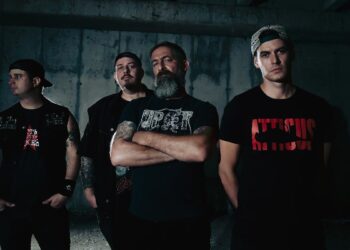 DEBUNK: “GRIT MY TEETH” il primo singolo estratto dall’album di prossima uscita è un messaggio di sensibilizzazione e umanità.