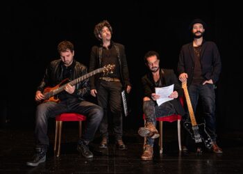QUADROSONAR: “DIVINO” l”etero singolo estratto dall’album “La composizione dell’aria” fonde trip hop e pop.