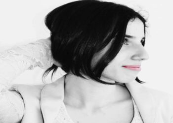 ADRIANA CAPRIO: “ANIMA LIBERA” un energico invito alla riscoperta della proprio anima.