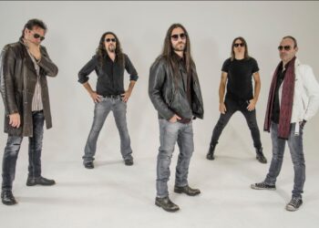 OTTOBRE ROSSO: “NEL VUOTO” debutto di carattere per l’sordio della band.