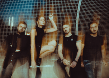 CUT CUT: “JEALOUSY” la band modenese continua l’esplorazione di un amore tossico.
