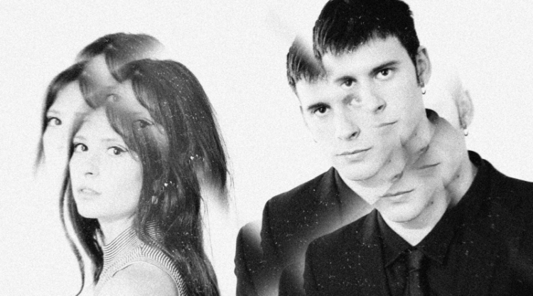 THE BANKROBBER: “White Skin” il nuovo singolo con i remix di Common Flaws e Max Granata che anticipa l’album “Lighters And Lovers” su CD, MC, LP, LP colorato.