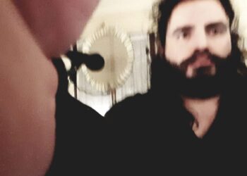 SIMONE PITTARELLO: “Il difetto perfetto” il nuovo singolo riflette sull’umanità nella sua interezza.