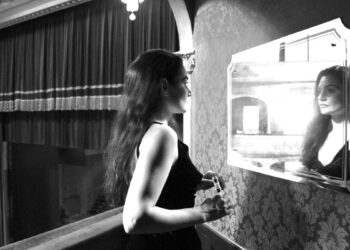 GIULIA OTTONELLO: “DISCO ROTTO” il nuovo singolo che scava profondamente nel suo singolo.