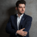 FRANCESCO GILIOLI: “DISCORSI A METÀ” il nuovo album del cantautore che presenta la sua musica in otto brani.