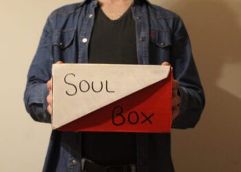 VIRGIN MISTRESS: “SOUL BOX” il singolo di debutto è un parallelismo tra l’animo umano e una scatola da riempire.