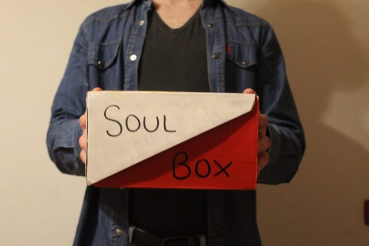 VIRGIN MISTRESS: “SOUL BOX” il singolo di debutto è un parallelismo tra l’animo umano e una scatola da riempire.