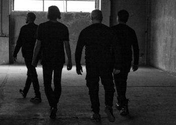 THE NOISE PROPHETS: “EDGE OF NOWHERE” la ricerca del vero io al di là delle cose futili e delle regole imposte.