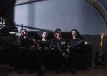 Torna la band pisana prodotta da Dome La Muerte: I SEGRETI DI HANSEL con il nuovo album “Tienimi ora” da oggi sui portali digitali.