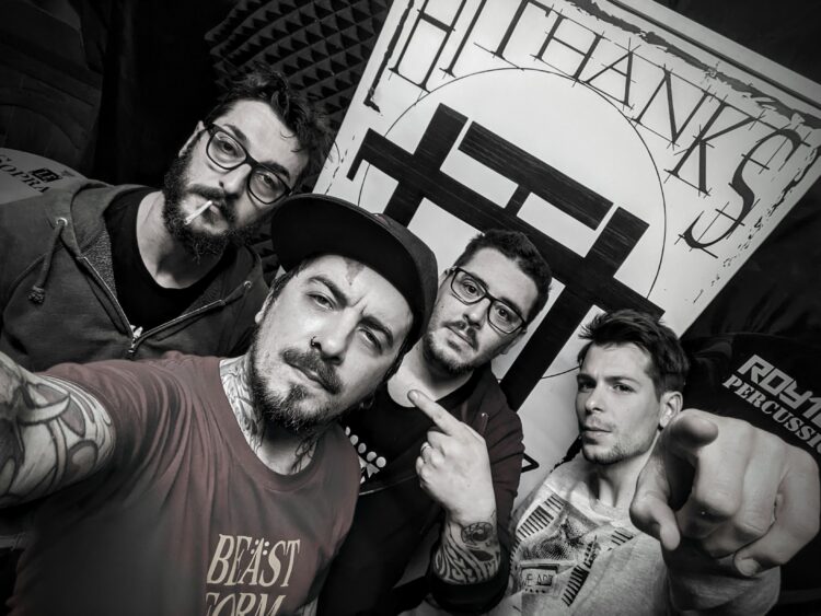 HITHANKS: “ICEBERG” ciò che vedono gli altri è solo una piccolissima parte di chi siamo.