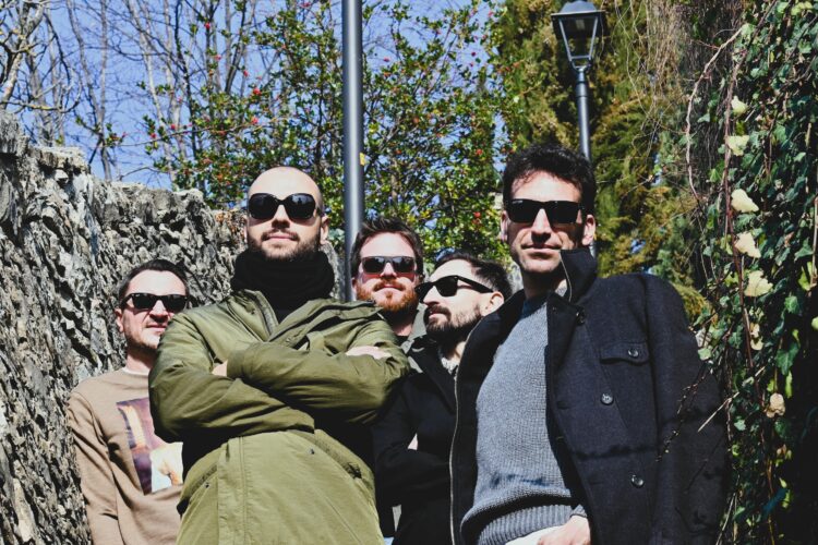 ROYAL DIVISION: “BOMBE DELAY” il nuovo singolo segna il cambio di rotta in italiano.