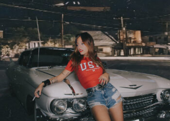 V!KTORIA: “Cadillac” un grido di liberazione e una corsa verso il futuro.