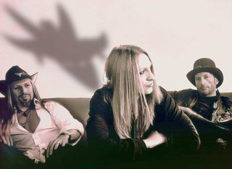 JOLLY ROX: “All I really want (acoustic version)” nuovo volto acustico per un brano iconico.