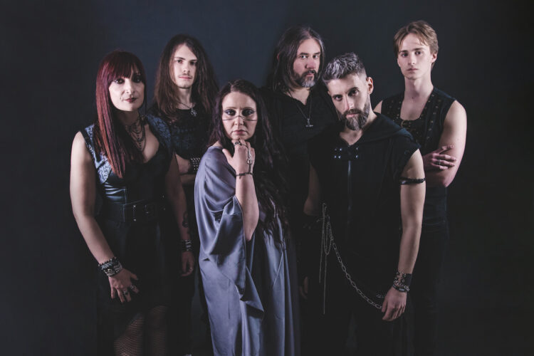 ETERNAL SILENCE: “Thread of life” le custodi del ciclo della vita nella mitologia Norrena.