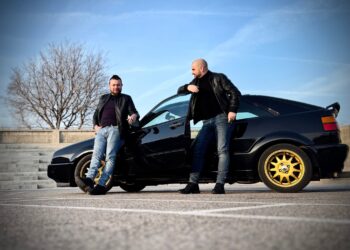 AFTER MIDNIGHT 00.01: “Golden Wheels” le ruote dorate che corrono verso la passione.