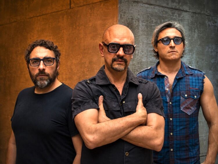 Dopo 10 anni torna la band torinese PROCLAMA con il nuovo singolo “Ti resto addosso”.